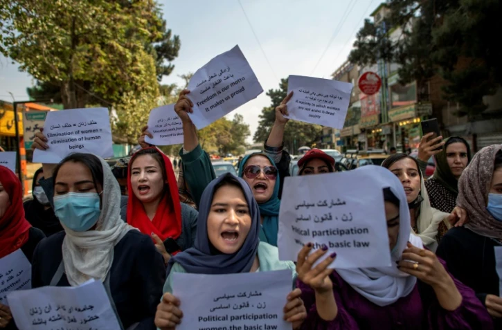 Des femmes afghanes manifestent pour leurs droits à Kaboul, le 19 septembre 2021 
