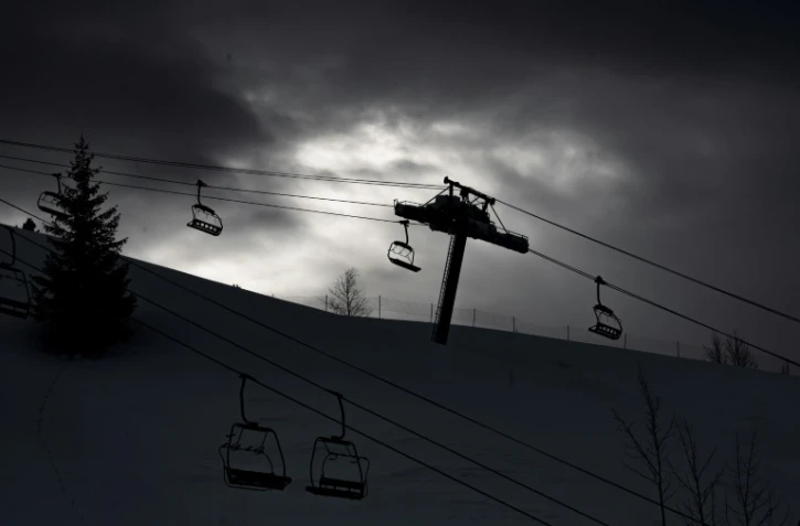 Des télésièges à l'arrêt au Grand Bornand en Haute-Savoie, le 21 janvier 2021