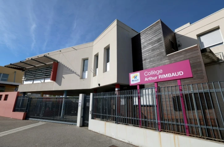 Quatre semaines après l'agression de Samara à proximité de son collège Arthur-Rimbaud de Montpellier, ici le 4 avril 2024, l'enquête administrative n'a relevé "aucun manquement fautif" de la part de l'établissement ni pu établir de "harcèlement scolaire"
