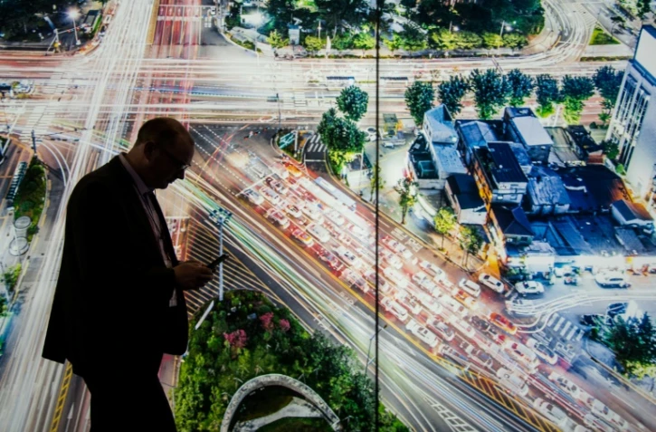 Un visiteur du Congrès Mondial des télécoms, le 27 février 2017 à Barcelone