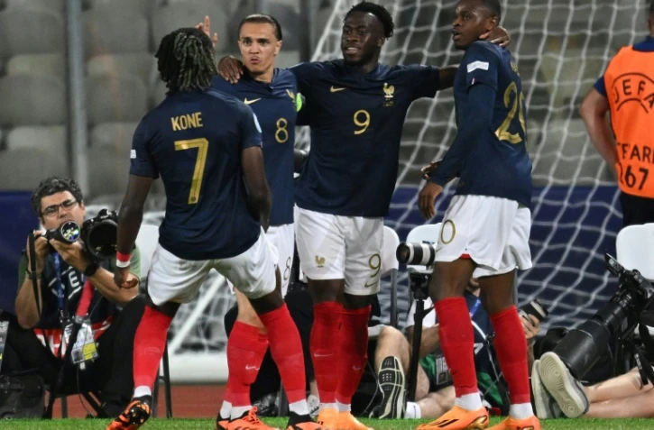 Arnaud Kalimuendo (c) vient d'ouvrir la marque pour la France contre l'Italie à l'Euro Espoirs, le 22 juin 2023 à Cluj (Roumanie)  