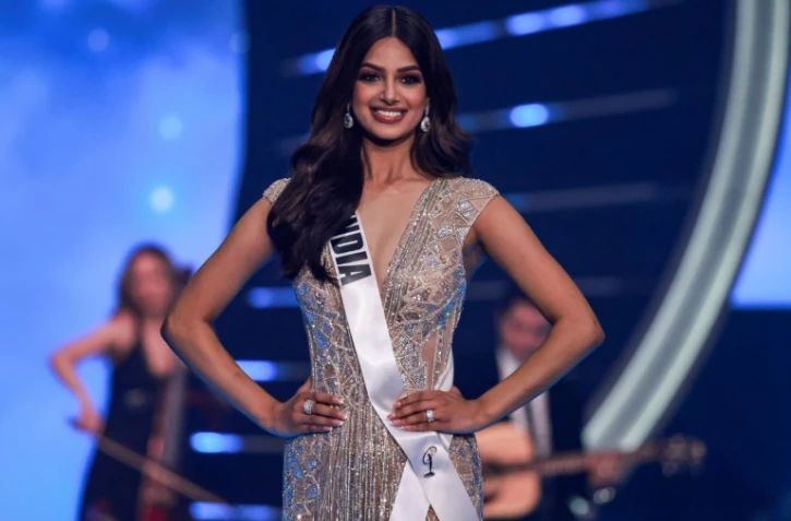 Miss Inde, Harnaaz Sandhu, élue Miss Univers le 13 décembre 2021 à Eilat en Israël