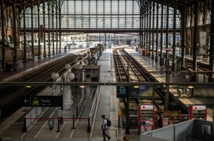 Des quais déserts à la Gare du Nord lors d'une grève à la SNCF, le 24 avril 2018 à Paris