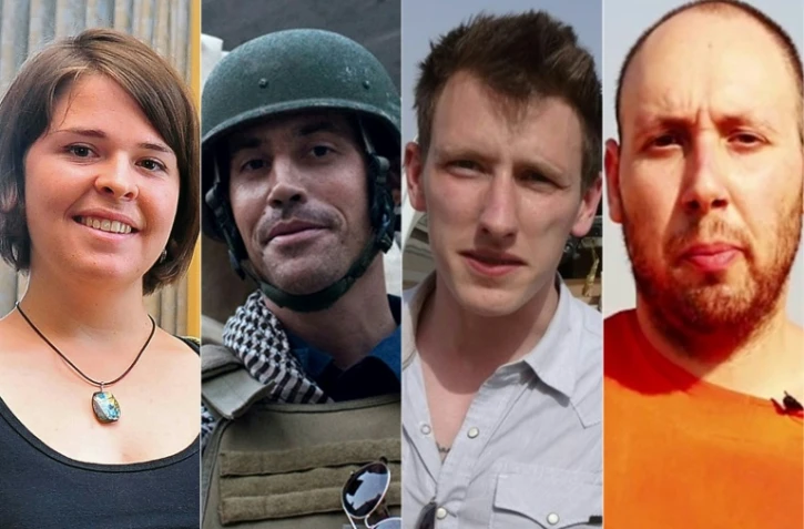 Combinaison de photos d'archives montrant de gauche à droite Kayla Mueller, James Foley, Peter Kassig, et Steven Sotloff