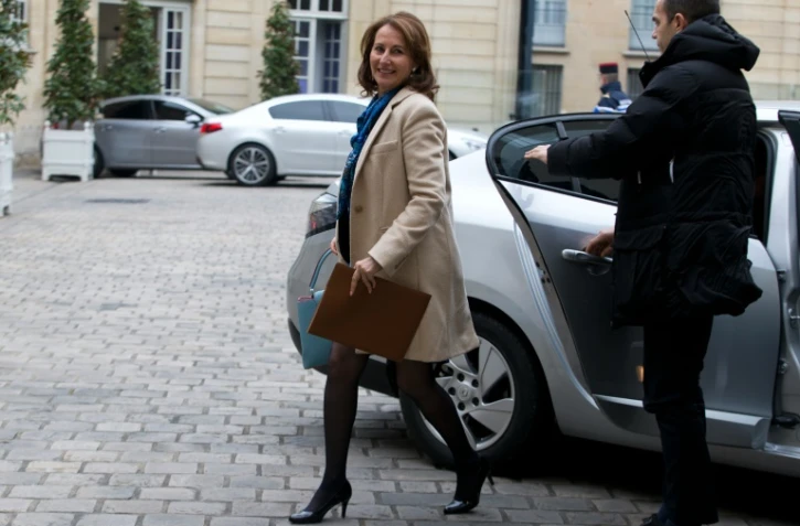 La ministre de l'Ecologie et de l'Energie, Ségolène Royal, à son arrivée à Matignon le 18 février 2016 à Paris