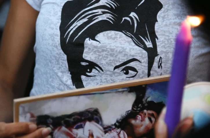 Veillée en hommage au chanteur Prince le 21 avril 2016 dans le parc Leimert à Los Angeles en Californie