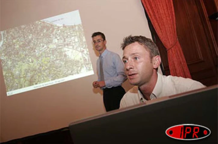 Vendredi 20 mai 2005 -Les collectivités locales sont appelées à se mobiliser lutter contre l'épidémie de chikungunya.