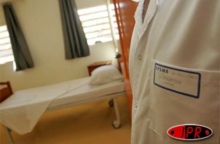 Jeudi 9 juin 2005 -Le nouvel Établissement Public de Santé Mentale de la Réunion ouvrira ses portes le 14 juin 2005 à Saint-Paul