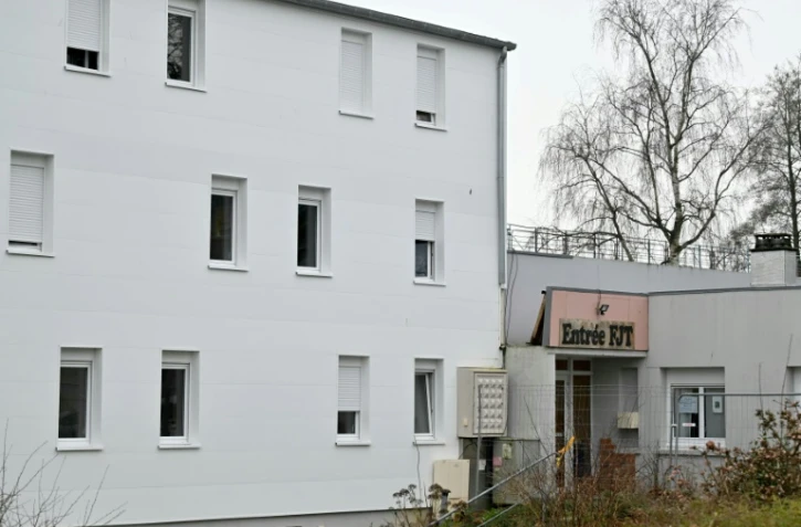 Un bâtiment du foyer de jeunes travailleurs où Morgane, une collégienne de 13 ans disparue, a été retrouvée, le 10 décembre 2024 à Coutances, dans la Manche