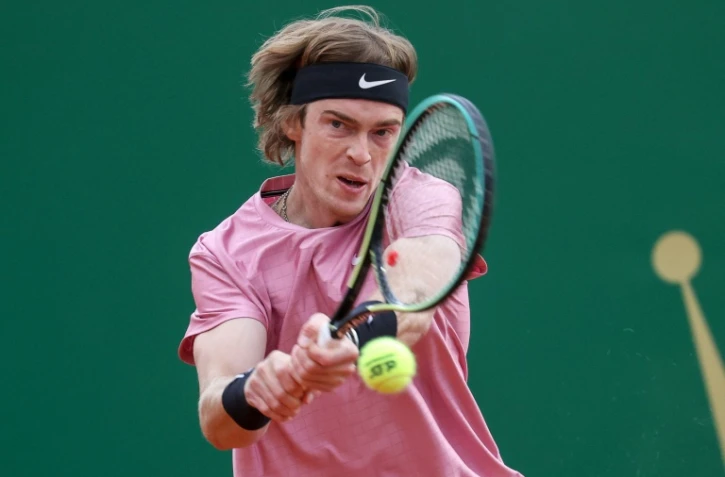 Le Russe Andrey Rublev face Ă l'Espagnol Rafael Nadal en quart de finale du Masters 1000 de Monte-Carlo, le 16 avril 2021
