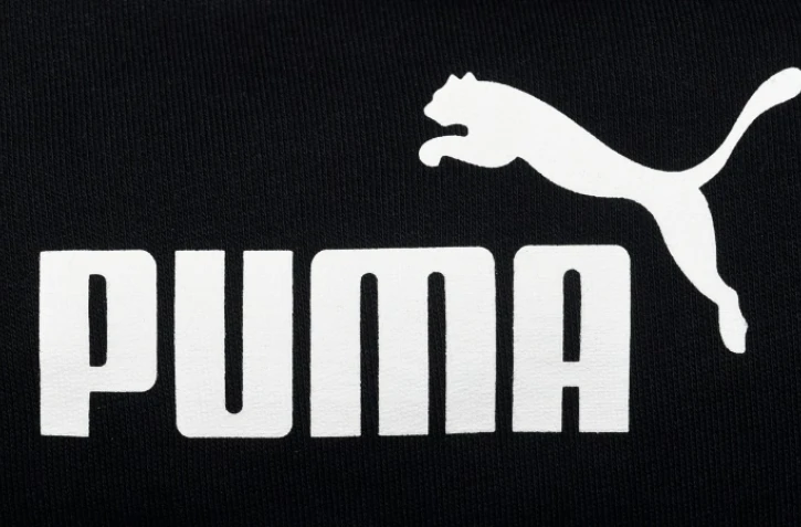 L'Olympique de Marseille a annoncé dimanche avoir signé un contrat de 5 ans, à compter de la saison 2018-2019 avec l'équipementier allemand Puma, dont le logo va donc remplacer celui d'Adidas sur le maillot du club.