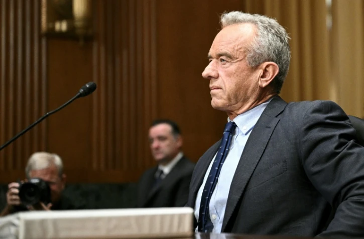 Le ministre de la Santé américain Robert Kennedy Jr. témoigne devant une commission sénatoriale, le 4 septembre 2025 à Washington