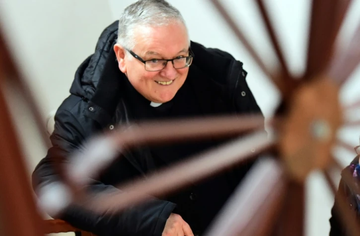 Le père Zoltan Nemeth le 20 décembre 2016 à Kormend en Hongrie