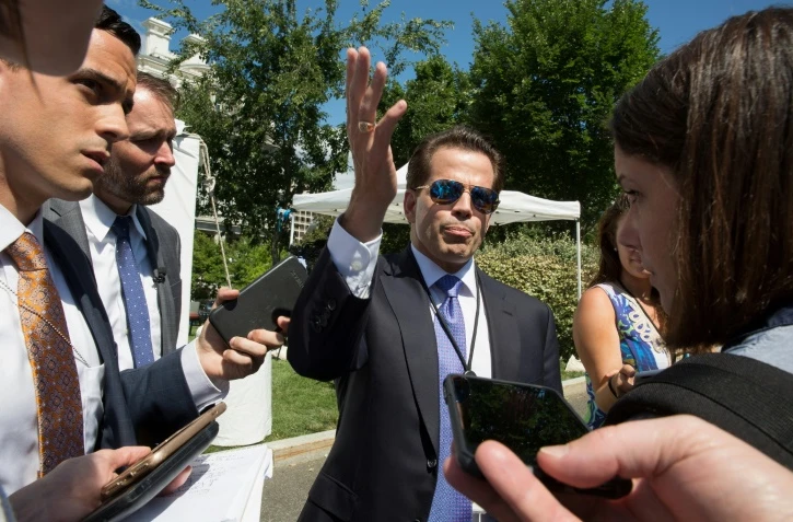 Le directeur de la communication de la Maison Blanche Anthony Scaramucci à la sortie de la Maison Blanche à Washington DC, le 25 juillet 2017 
