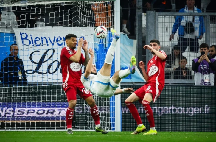 Le retourné acrobatique victorieux d'Amine Gouiri pour l'OM face à Brest, le 27 avril 2025 au Vélodrome