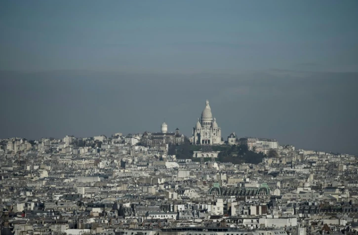 En raison d'un pic de pollution aux particules fines, les véhicules les plus polluants seront interdits à Paris et en proche banlieue mercredi
