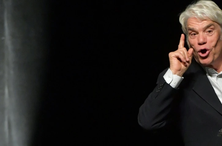 Bernard Tapie, lors d'une conférence à la chambre de commerce de Liège (Belgique), le 27 septembre 2018