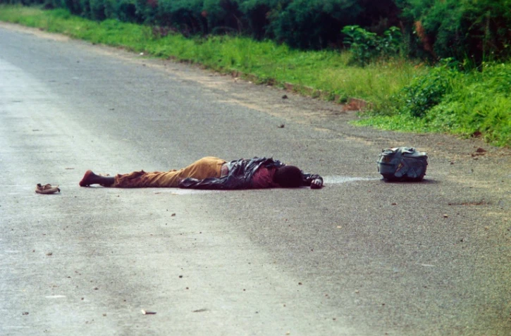 Photo prise le 12 mai 1994 d'une victime des massacres inter-ethniques au Rwanda