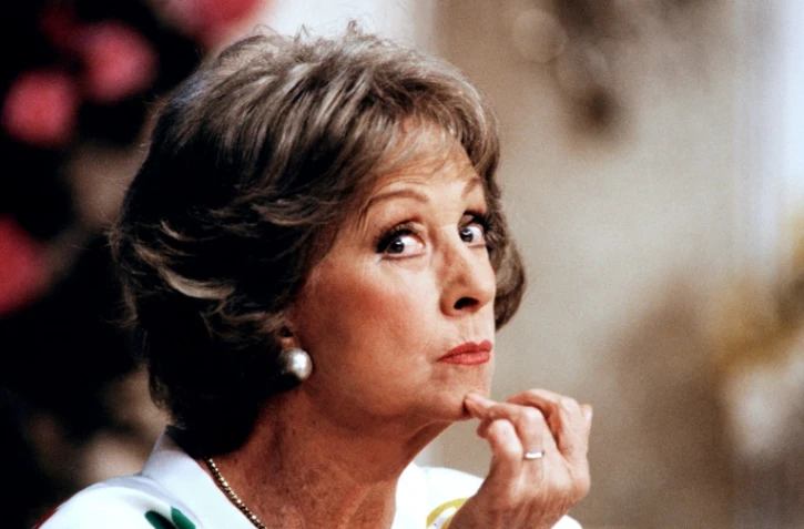 L'actrice française Danielle Darrieux, lors d'une répétition au théâtre Hebertot à Paris, le 4 février 1987