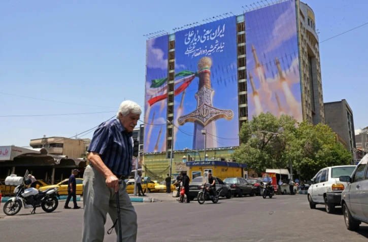 Sur la place Vanak de Téhéran, le 10 juin 2026