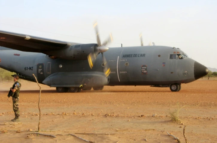 Un Transall français au Tchad le 17 juin 2007