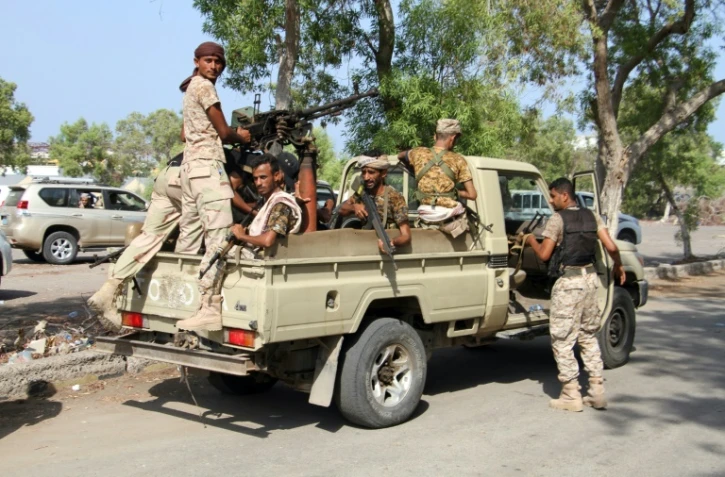 Des soldats des forces loyalistes yéménites près de l'aéroport d'Aden, le 22 septembre 2016