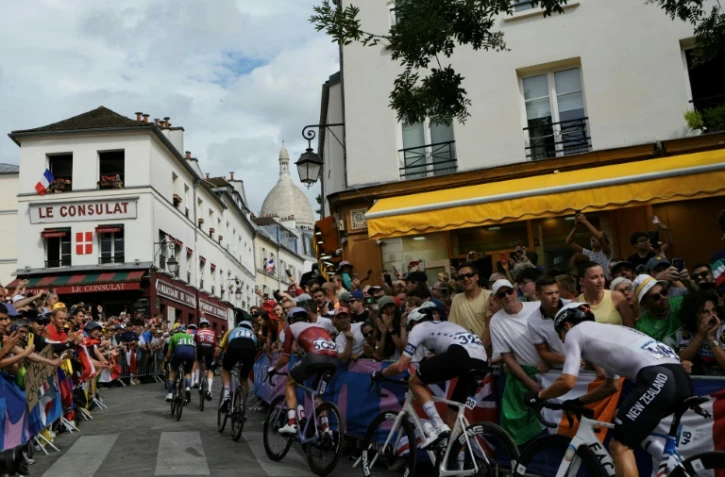 Le peloton à Montmartre lors des JO de Paris, le 3 août 2024