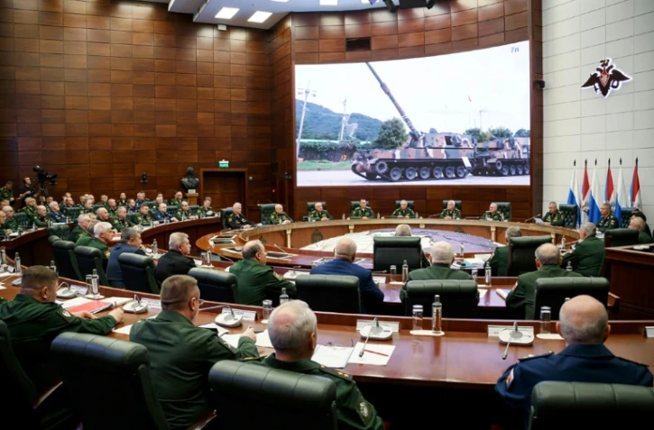 Photo fournie par le ministère russe de la Défense d'une réunion de hauts responsables de l'armée russe à Moscou, le 9 août 2023