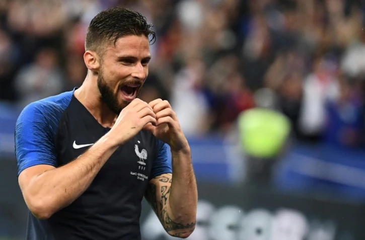 L'attaquant français Olivier Giroud ouvre la marque lors du match de préparation au Mondial face à l'Eire le 28 mai 2018 au Stade de France