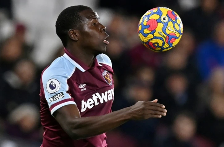 Le défenseur français de West Ham, Kurt Zouma, contre Watford en Premier League, le 8 février 2022 à Londres