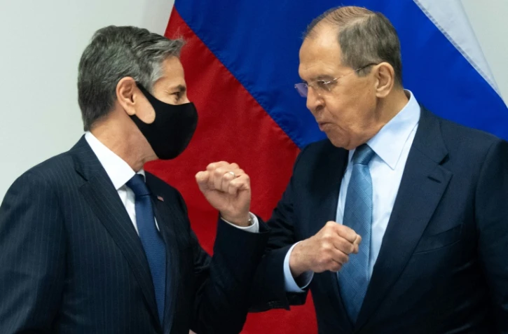Les chefs de la diplomatie américaine Antony Blinken et russe Sergueï Lavrov à Reykjavik le 19 mai 2021