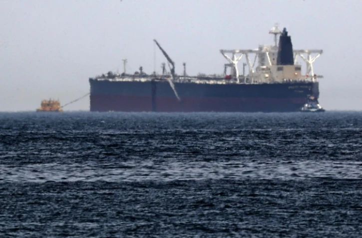 L'Amjad, un des deux navires saoudiens victimes d'"actes de sabotage", selon Ryad et Abou Dhabi, photographié au large de Fujairah, aux Emirats arabes unis, le 13 mai 2019