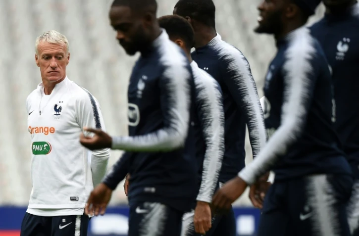Le sélectionneur des Bleus Didier Deschamps dirige une séance d'entraînement au Stade de France, le 13 octobre 2019   