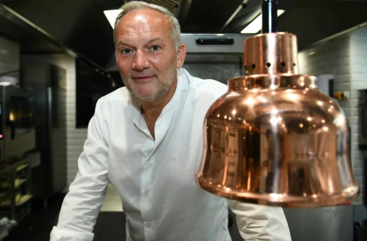 Le chef français triplement étoilé Christian Le Squer à Pont-Aven, en Bretagne, dans l'ouest de la France, le 29 juillet 2020 