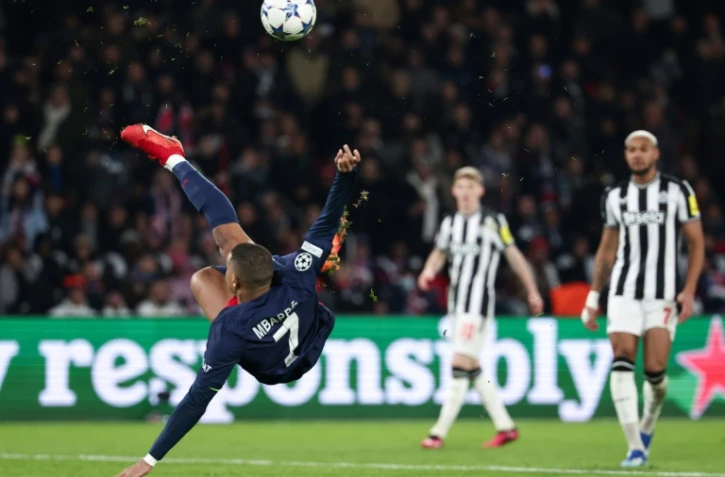 La superstar du Paris SG Kylian Mbappe lors du match de Ligue des champions contre Newcastle, le 28 novembre 2023 au Parc des Princes