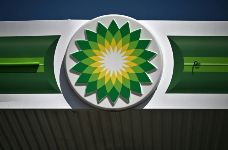 Une photo du logo de BP prise en avril 2022