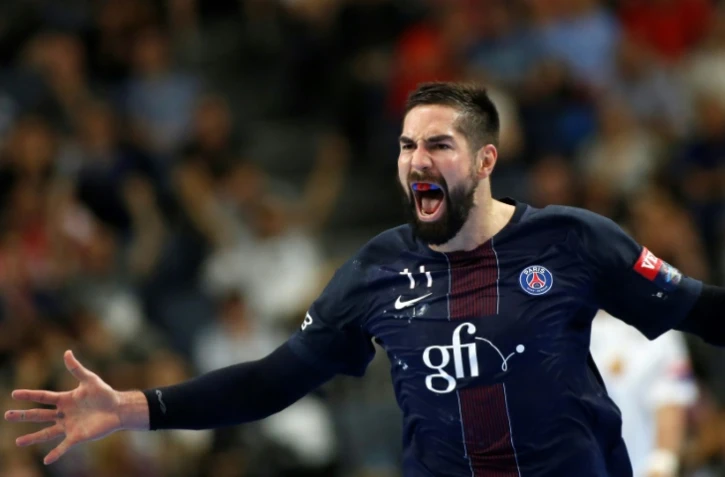 La star du Paris SG handball Nikola Karabatic exulte après un but face à HC Vardar en Finale Four de la Ligue des champions, le 4 juin 2017 à Cologne