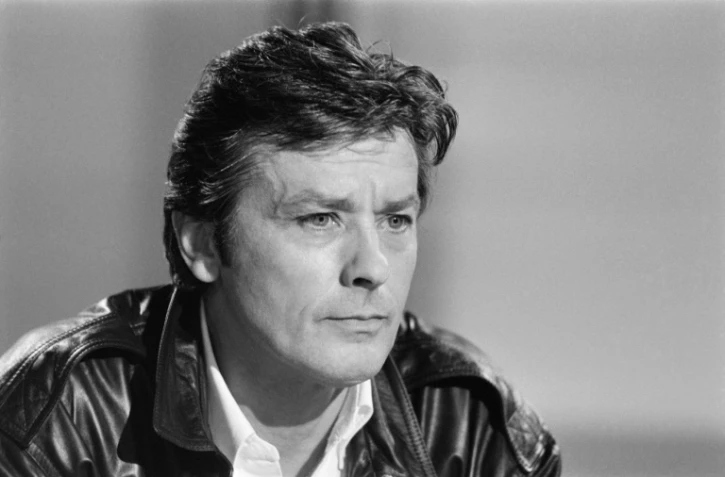 L'acteur Alain Delon le 16 mai 1984 sur Antenne 2, à Paris