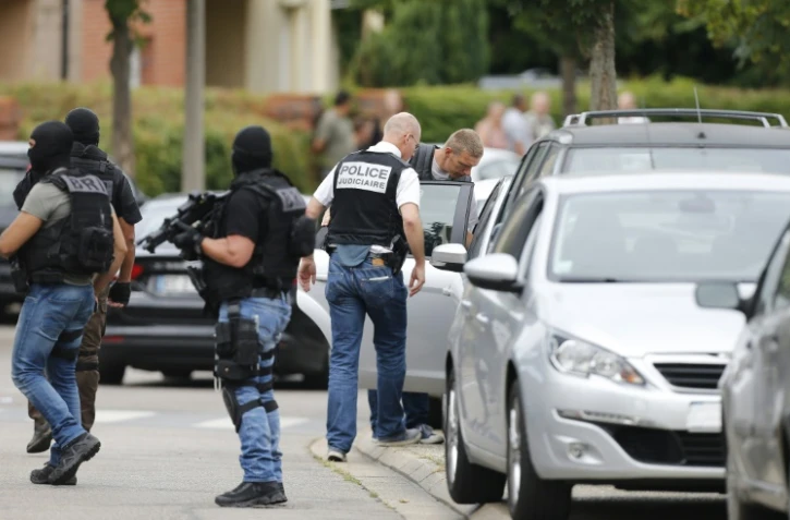 Arrestation d'un homme après une perquisition à Saint-Etienne-du-Rouvray, le 26 juillet 2016