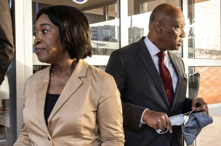 Le président de la Cédéao Jean-Claude Kassi Brou et la cheffe d'une délégation de la Cédéao au Burkina Faso Shirley Ayorkor Botchway, à Ouagadougou le 31 janvier 2022