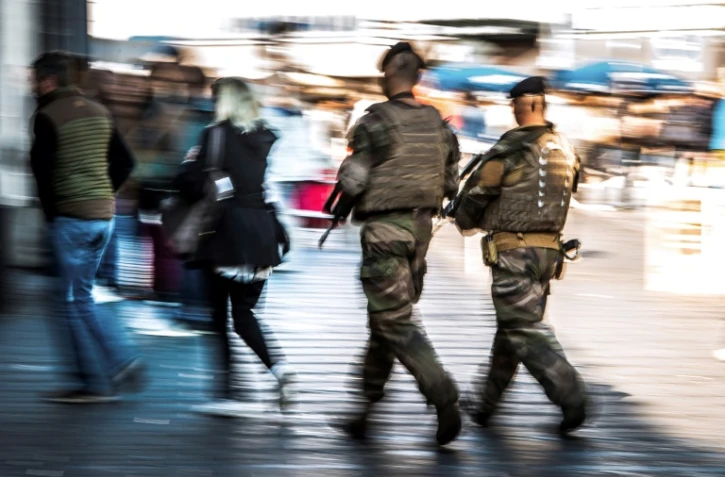 Des soldats en patrouille à Lille le 2 septembre 2017
