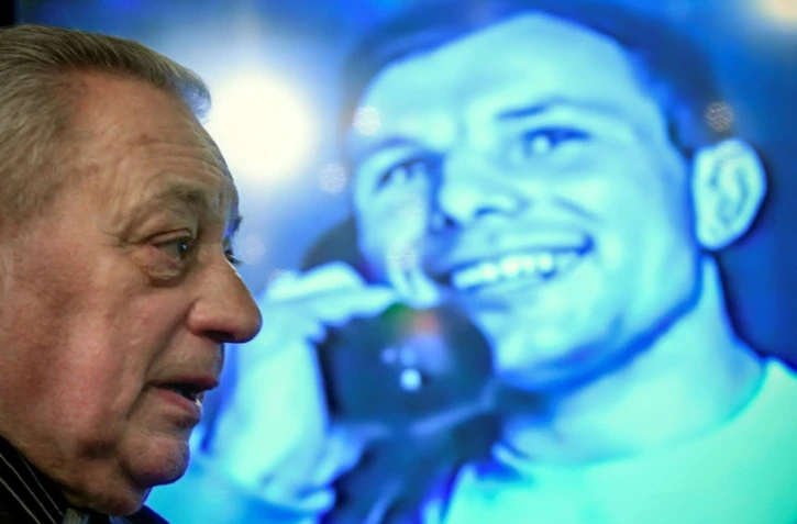 Sergueï Kravtchinski, 74 ans, constructeur d'appareils spatiaux, parle de la mort de Gagarine lors d'une interview à l'AFP à Moscou, le 22 Mars 2018