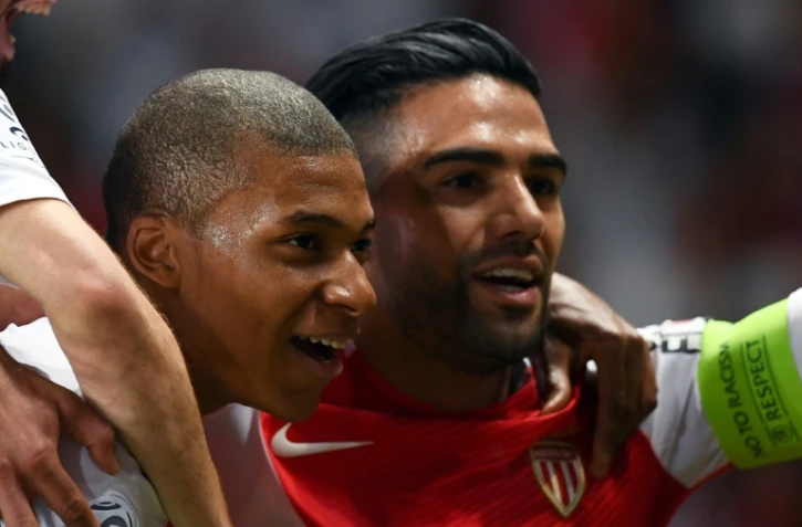 Kylian Mbappé célèbre l'ouverture du score face à Saint-Etienne, le 17 mai 2017 à Monaco