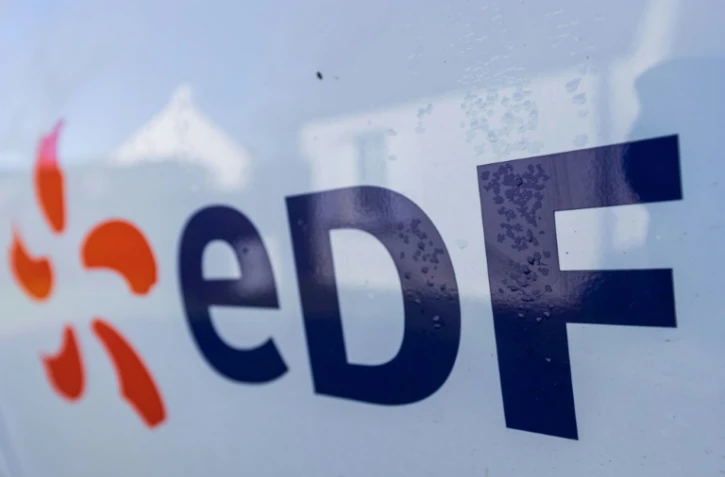 Le logo d'EDF pris le 18 janvier 2022 à Flamanville, en France 
