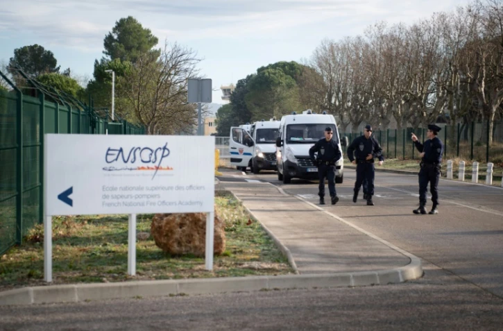 L'école nationale supérieure des officiers de sapeurs-pompiers le 2 février 2020 à Aix-en-Provence, où des rapatriés de Wuhan sont en quarantaine