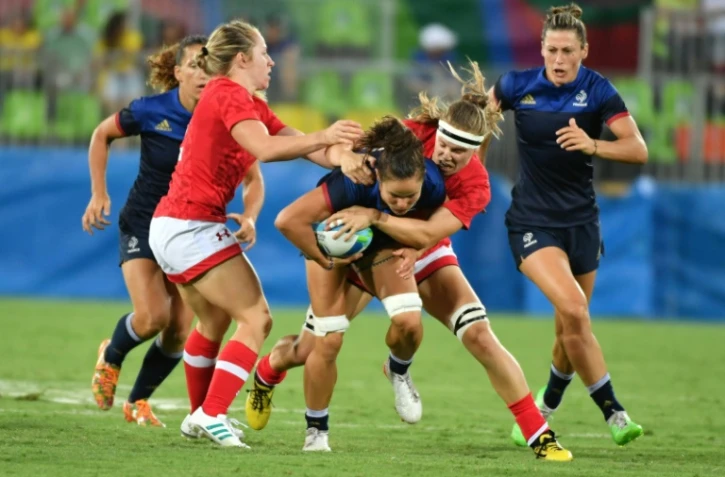 La Française Camille Grassineau face au Canada dans le tournoi de rugby à VII aux Jeux de Rio, le 7 août 2016