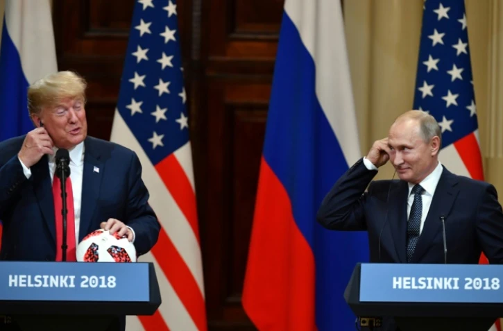Donald Trump et Vladimir Poutine donnent une conférence de presse à l'issue de leurs pourparlers à Helsinki, le 16 juillet 2018