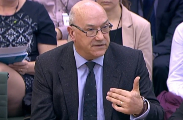 Le directeur général d'Oxfam, Mark Goldring, comparaît comme témoin devant une commission parlementaire à Londres, le 20 février 2018