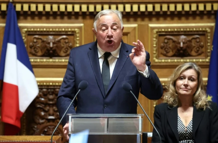Le président du Sénat Gérard Larcher s'exprime avant un discours devant les parlementaires du roi Charles III le 21 septembre 2023 à Paris