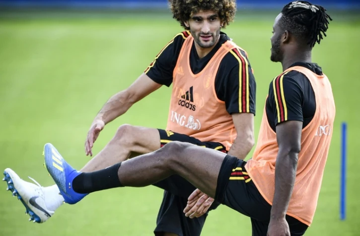 Le milieu Marouane Fellaini (g) et l'attaquant Michy Batshuayi lors d'une séance d'entraînement de la Belgique au Mondial, le 25 juin 2018 à Dedovsk